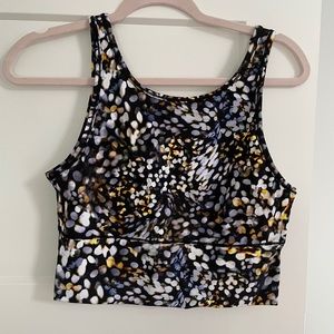 Lululemon power pivot top